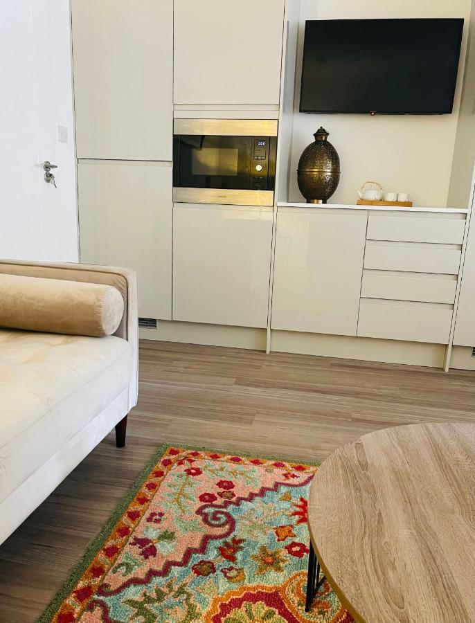 Riverside Premium Double Room Garden View E14 ลอนดอน ภายนอก รูปภาพ